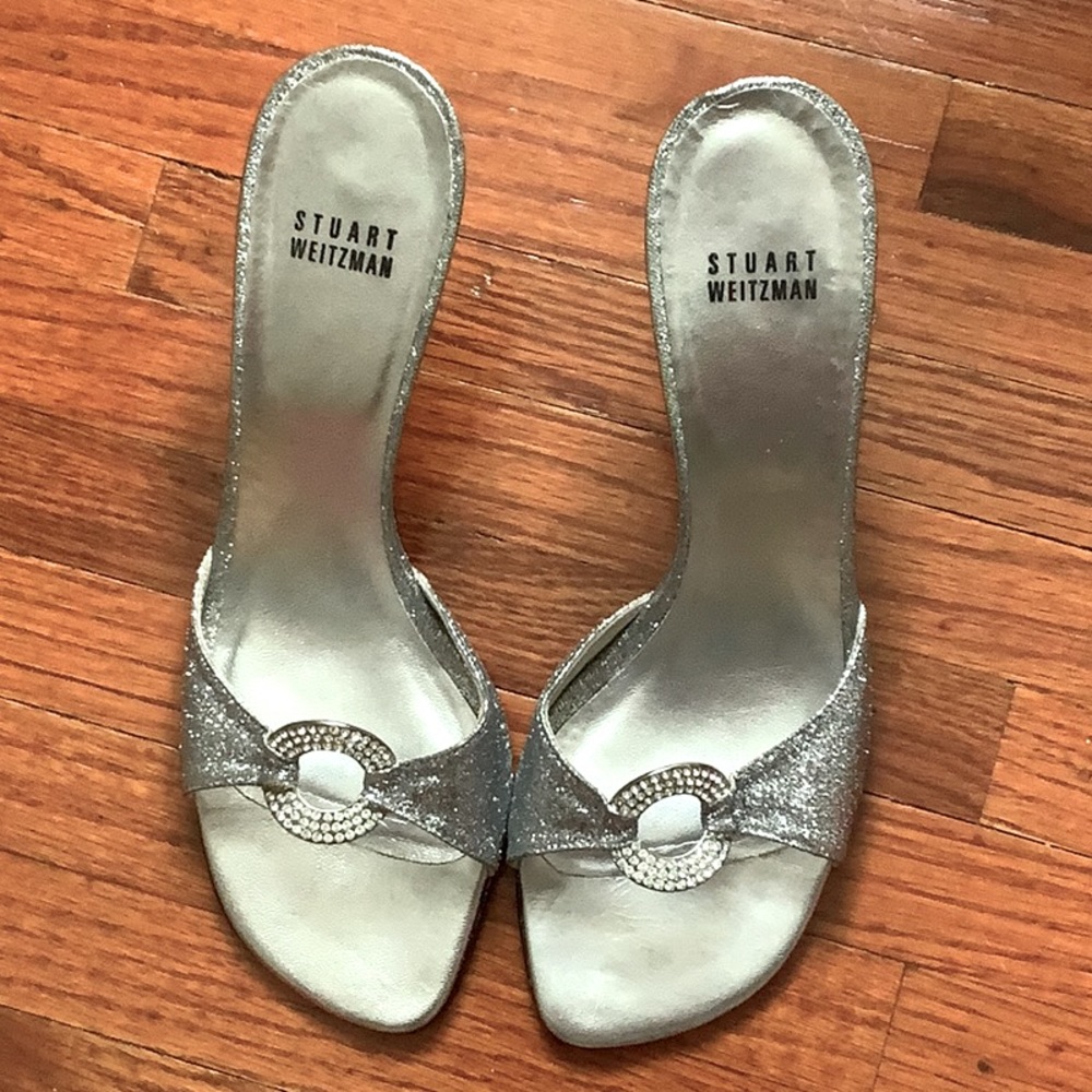 Stuart Weitzman crystal embellishments slides sz 7.5